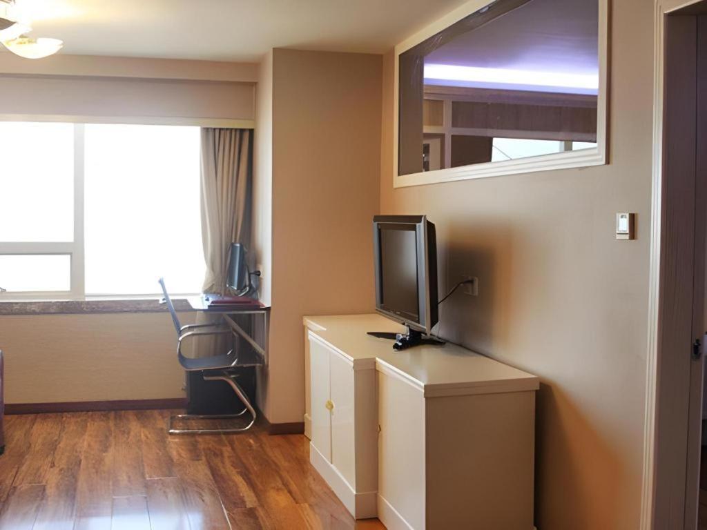 Jinan Yuquan Simpson Hotel Buitenkant foto