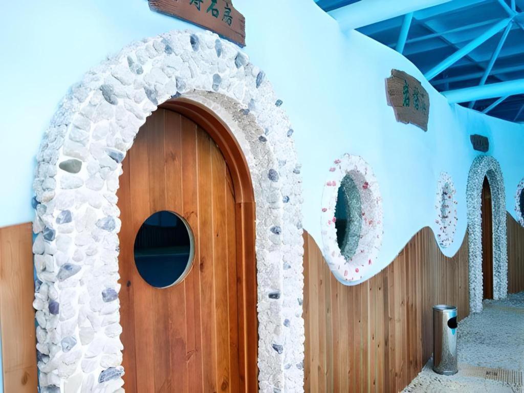 Jinan Yuquan Simpson Hotel Buitenkant foto