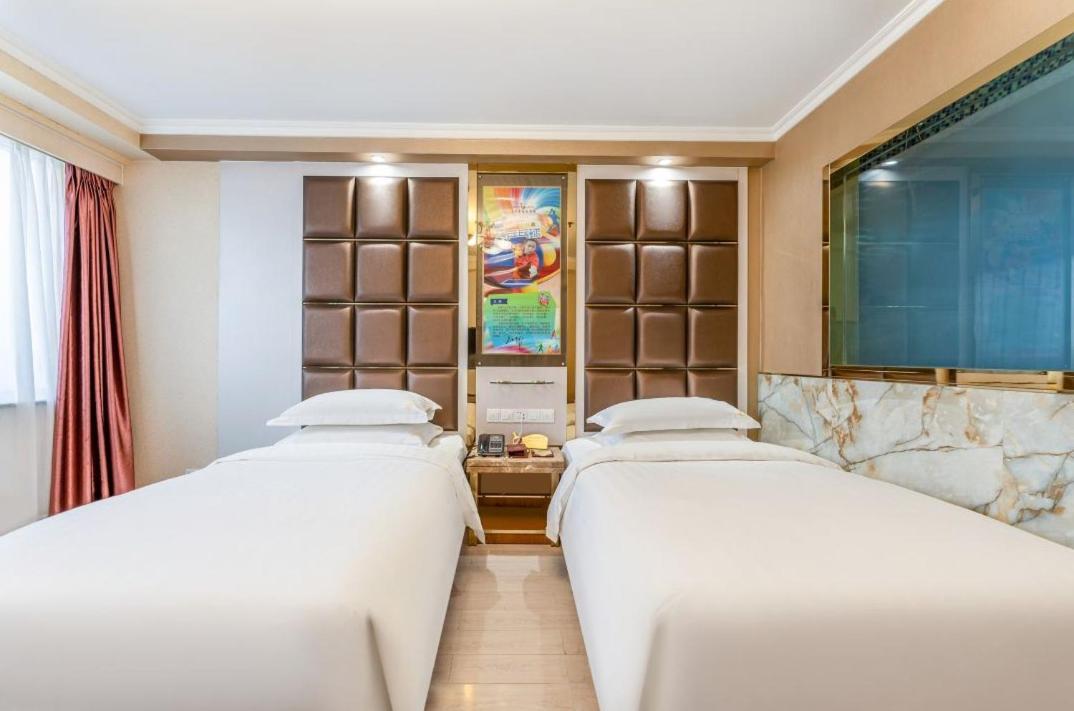 Jinan Yuquan Simpson Hotel Buitenkant foto