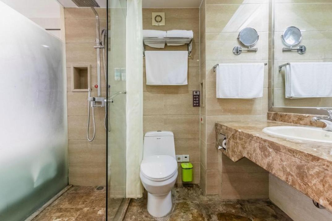 Jinan Yuquan Simpson Hotel Buitenkant foto