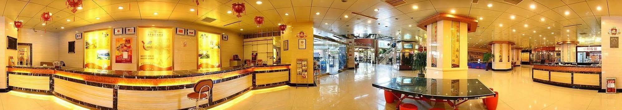 Jinan Yuquan Simpson Hotel Buitenkant foto