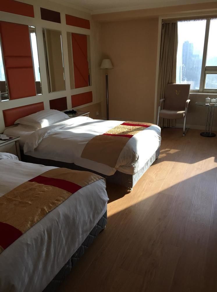 Jinan Yuquan Simpson Hotel Buitenkant foto